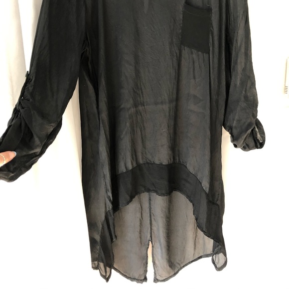 Tunics - Picture 5 of 6